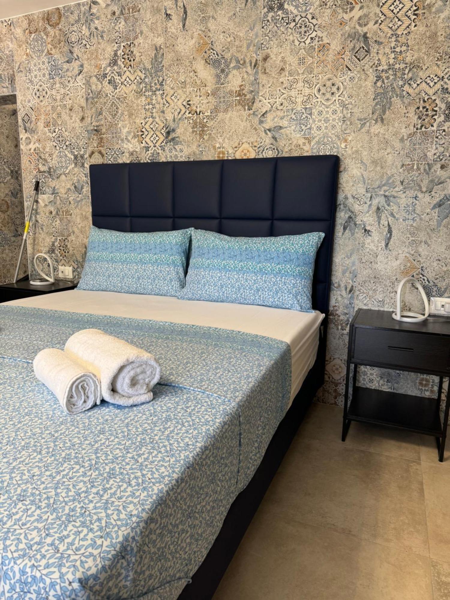 Edo House Anzio - Beachfront - Fronte Mare - Affittacamere Dış mekan fotoğraf