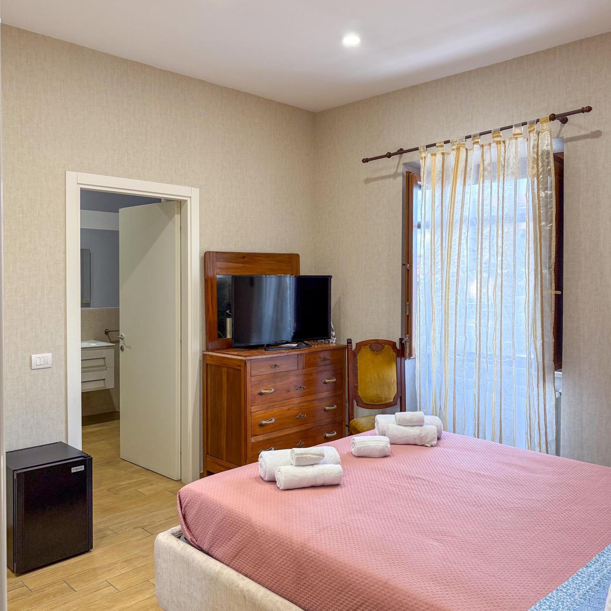 Edo House Anzio - Beachfront - Fronte Mare - Affittacamere Dış mekan fotoğraf