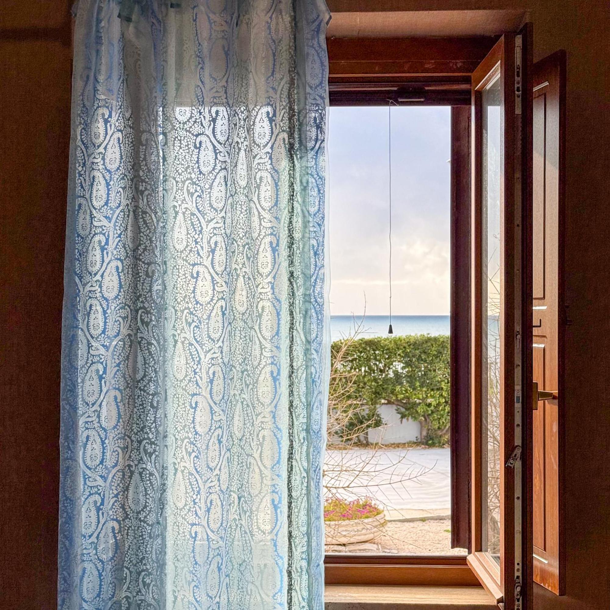 Edo House Anzio - Beachfront - Fronte Mare - Affittacamere Dış mekan fotoğraf