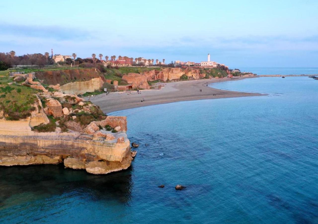 Edo House Anzio - Beachfront - Fronte Mare - Affittacamere Dış mekan fotoğraf